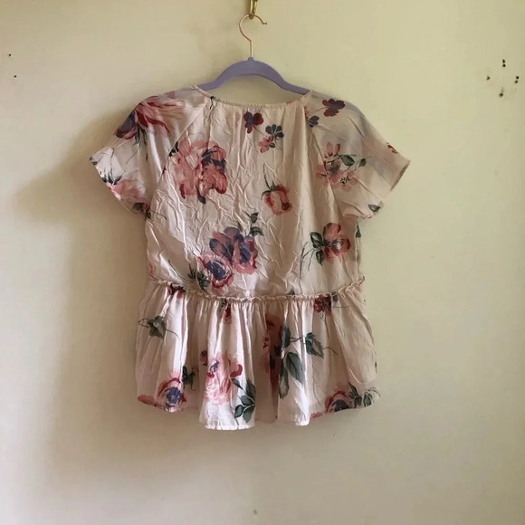Lucky Brand Floral Top - Picture 5 of 6